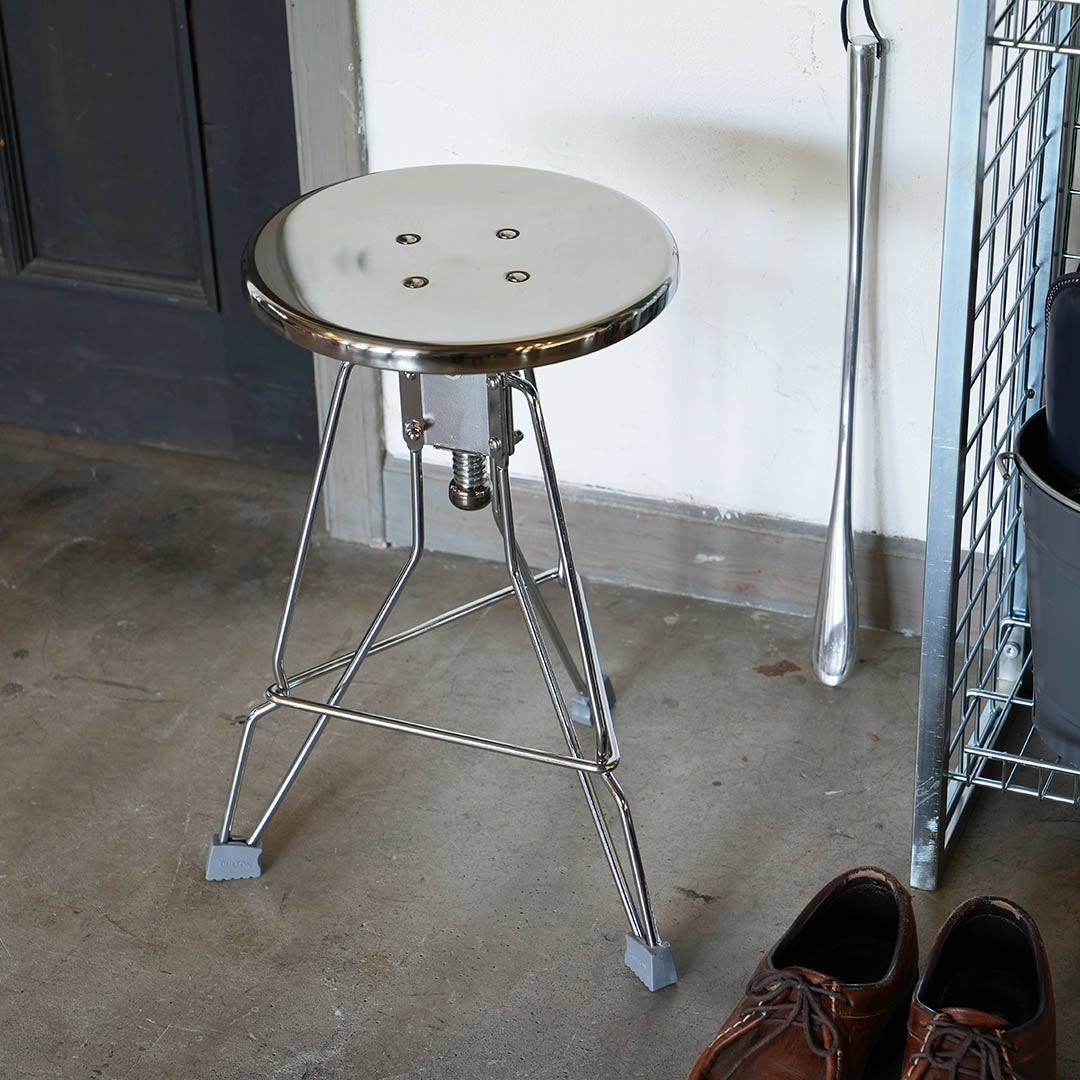 幅広い用途の可能性を感じさせるスツール STOOL ''CLIPPER II'' CHROME スツール "クリッパー2"