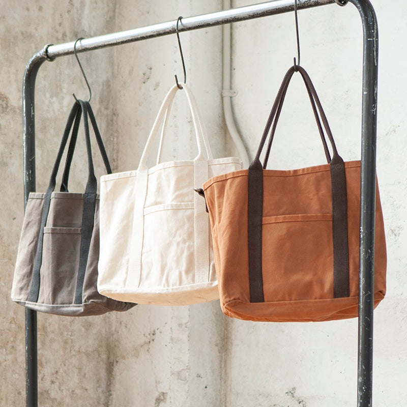働く人に使って欲しい、頼りになるバッグ WORKER BAG OLIVE