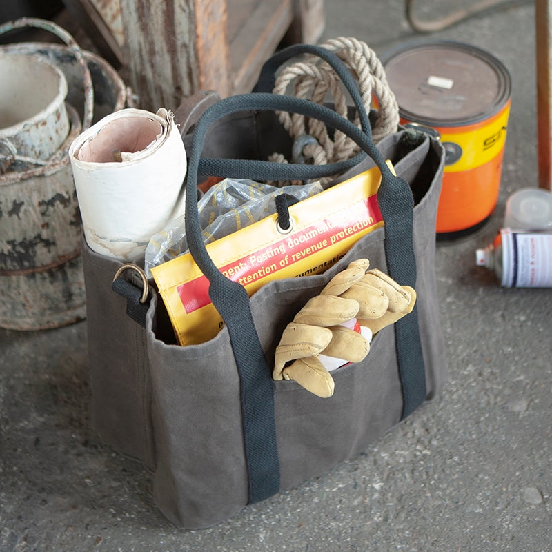 働く人に使って欲しい、頼りになるバッグ WORKER BAG OLIVE