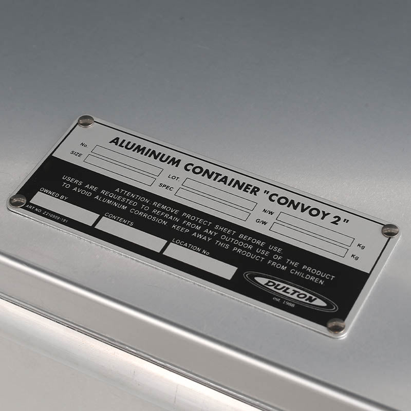 決して媚びないけれど、裏切らない忠実な収納 ALUMINUM CONTAINER ''CONVOY 2'' RC-S アルミ コンテナ "コンボイ 2" RC-S